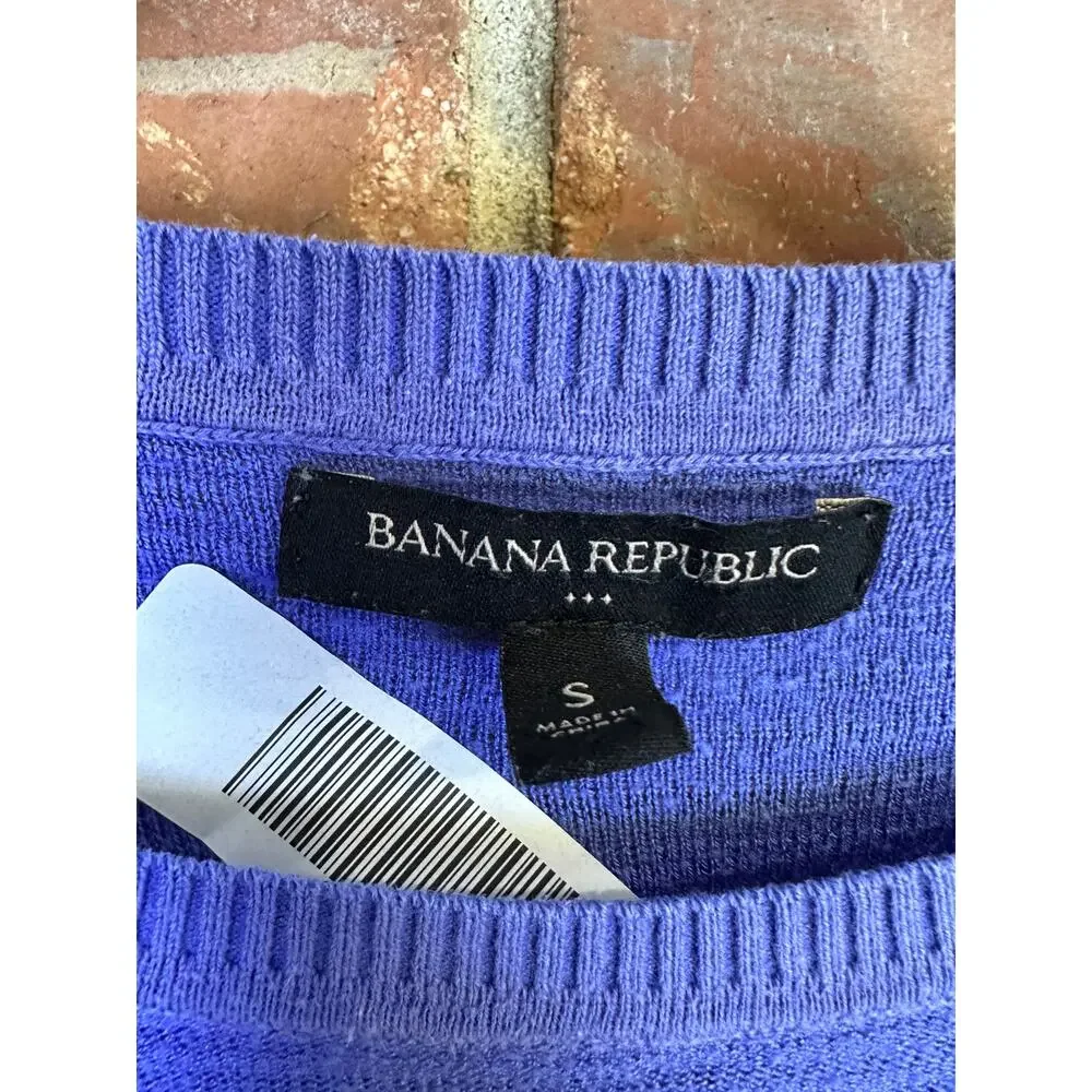 Banana Republic Women's Lightweight 3/4 Sleeve Purple Striped Sweater - Size S‎ - Picture 3 of 8
